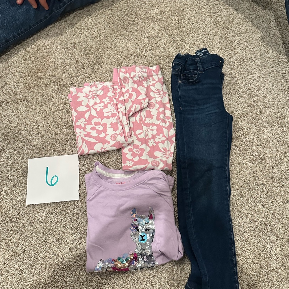 Girls' Purple Llama Top and Floral Pajama Set